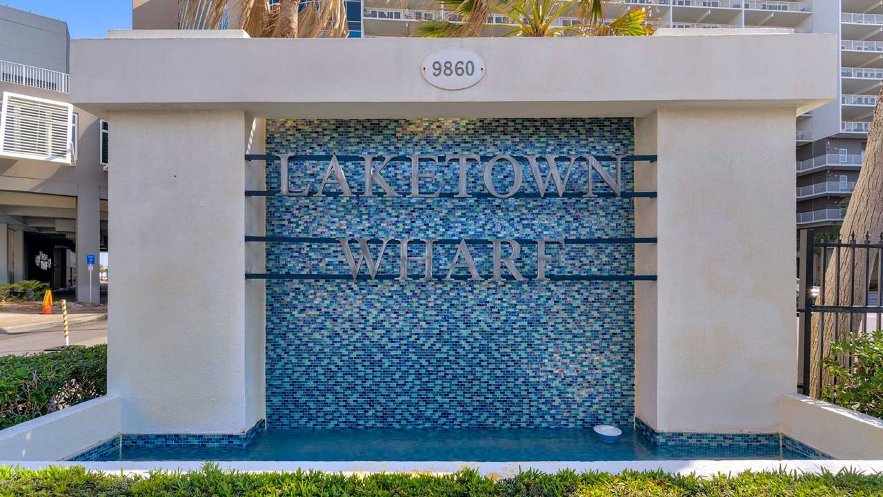 Laketown Wharf Grounds and Amenities Laketown Wharf Grounds and Amenities