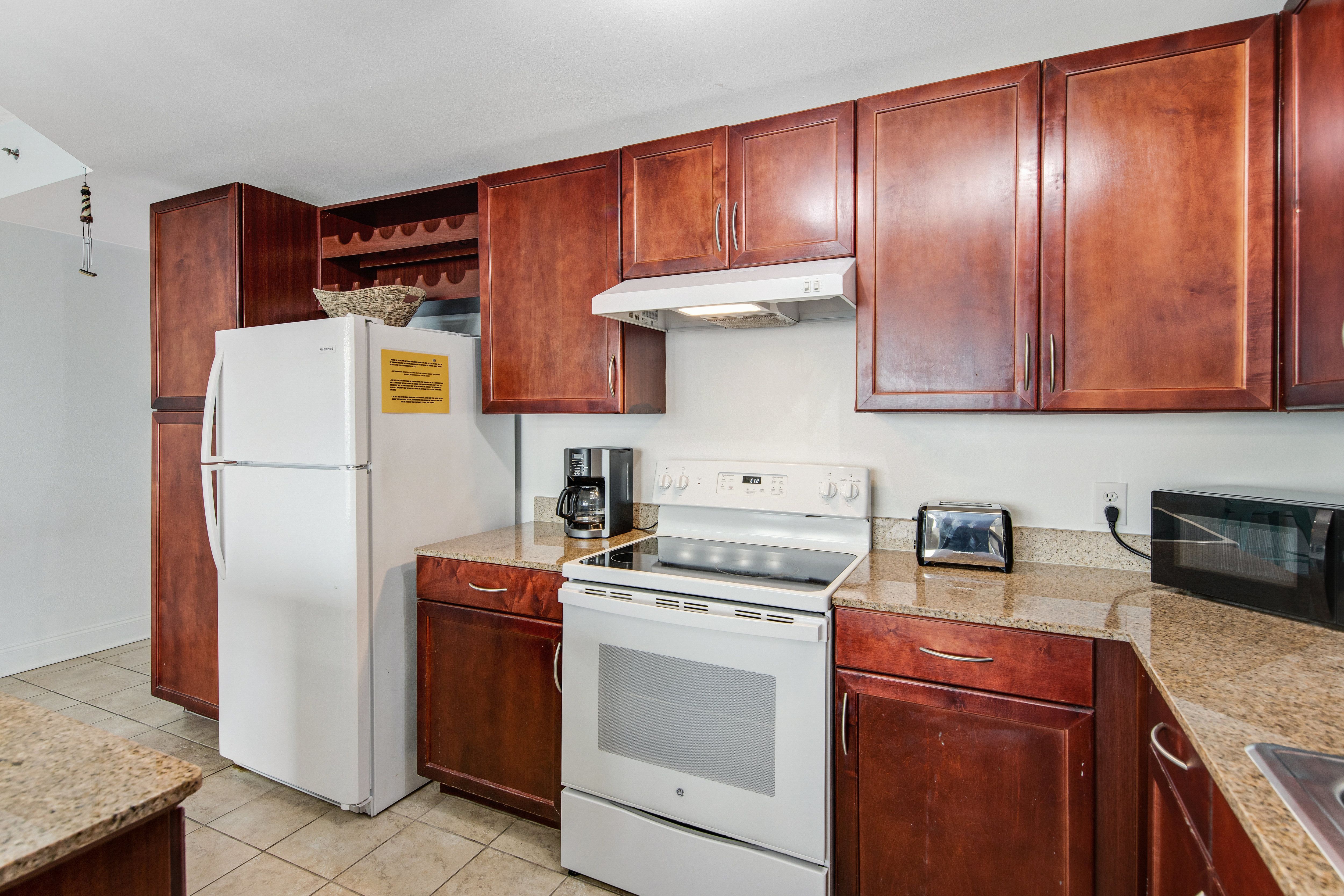 Laketown Wharf 1816 Kitchen 