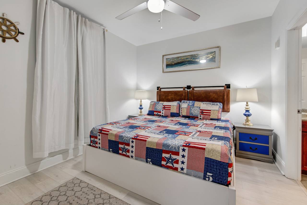 Laketown Wharf 1816 Bedroom Laketown Wharf 1816 Bedroom