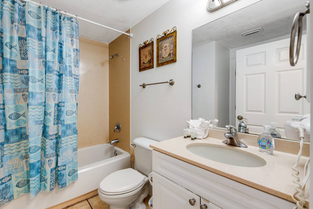 Boardwalk 1805 Bathroom Boardwalk 1805 Bathroom