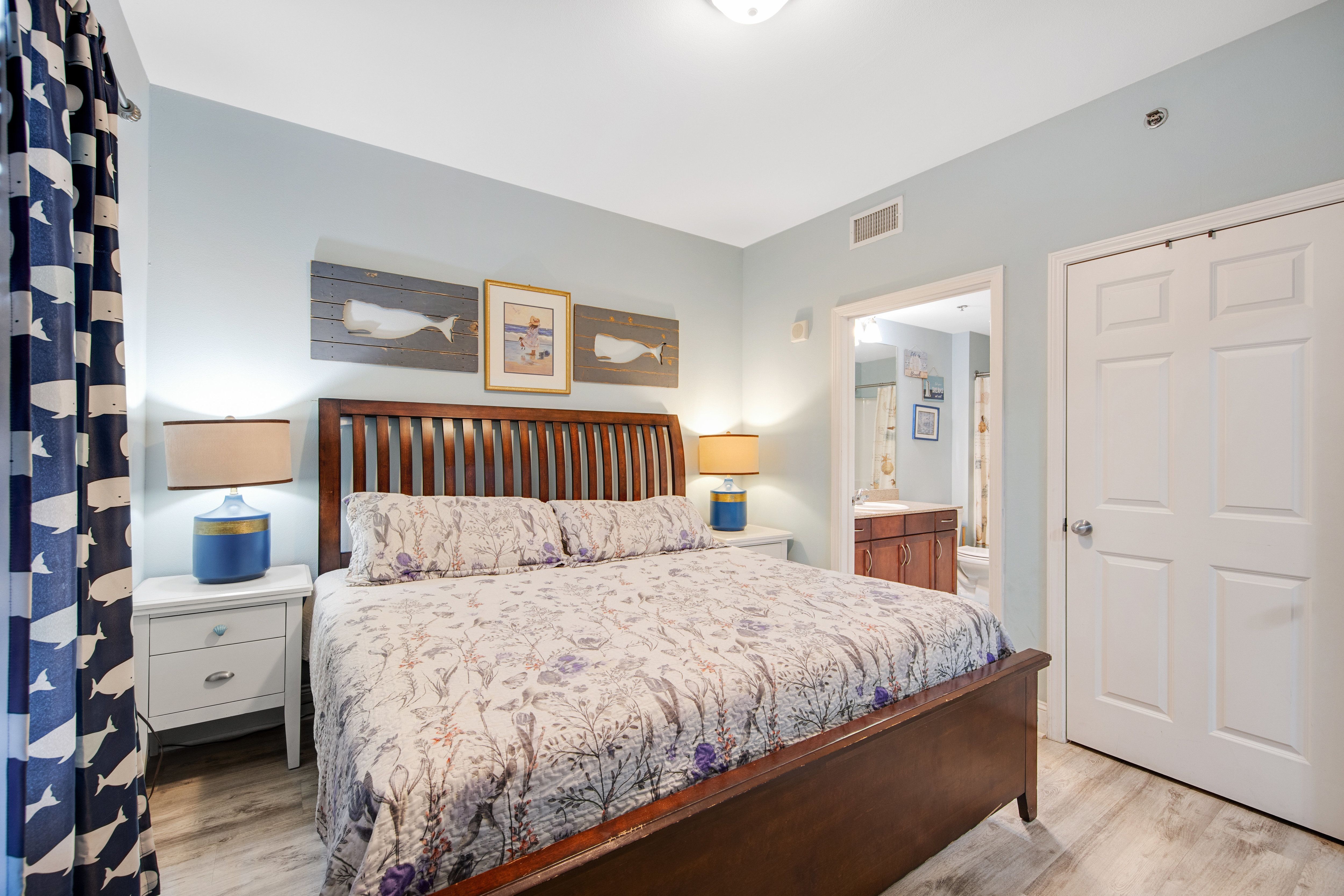 Laketown Wharf 1316 Bedroom