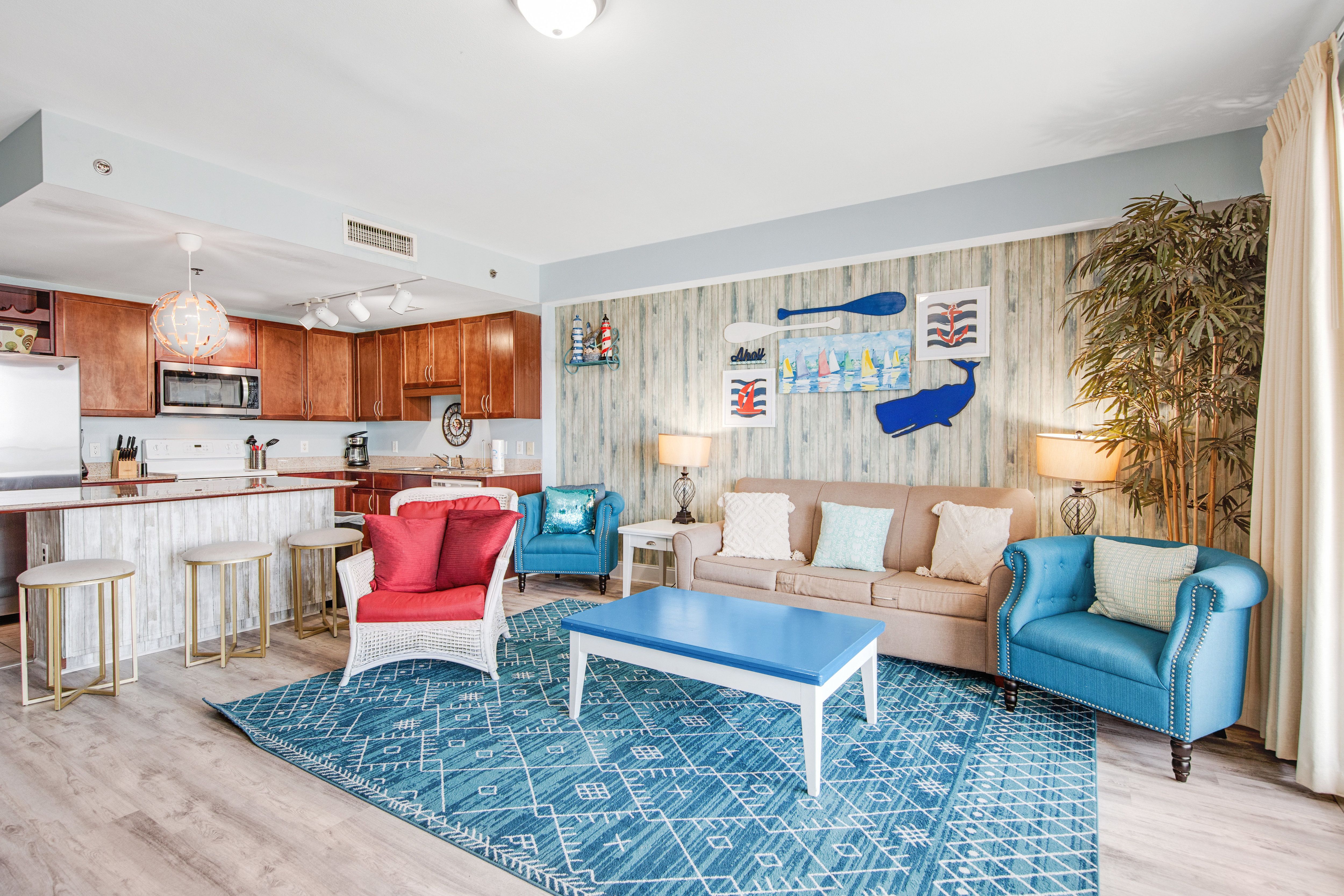 Laketown Wharf 1316 Living Area 