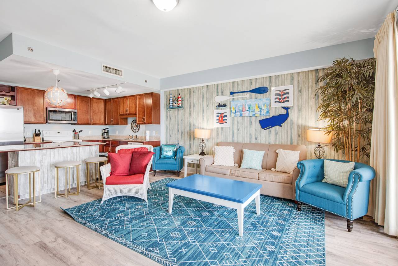 Laketown Wharf 1316 Living Area Laketown Wharf 1316 Living Area