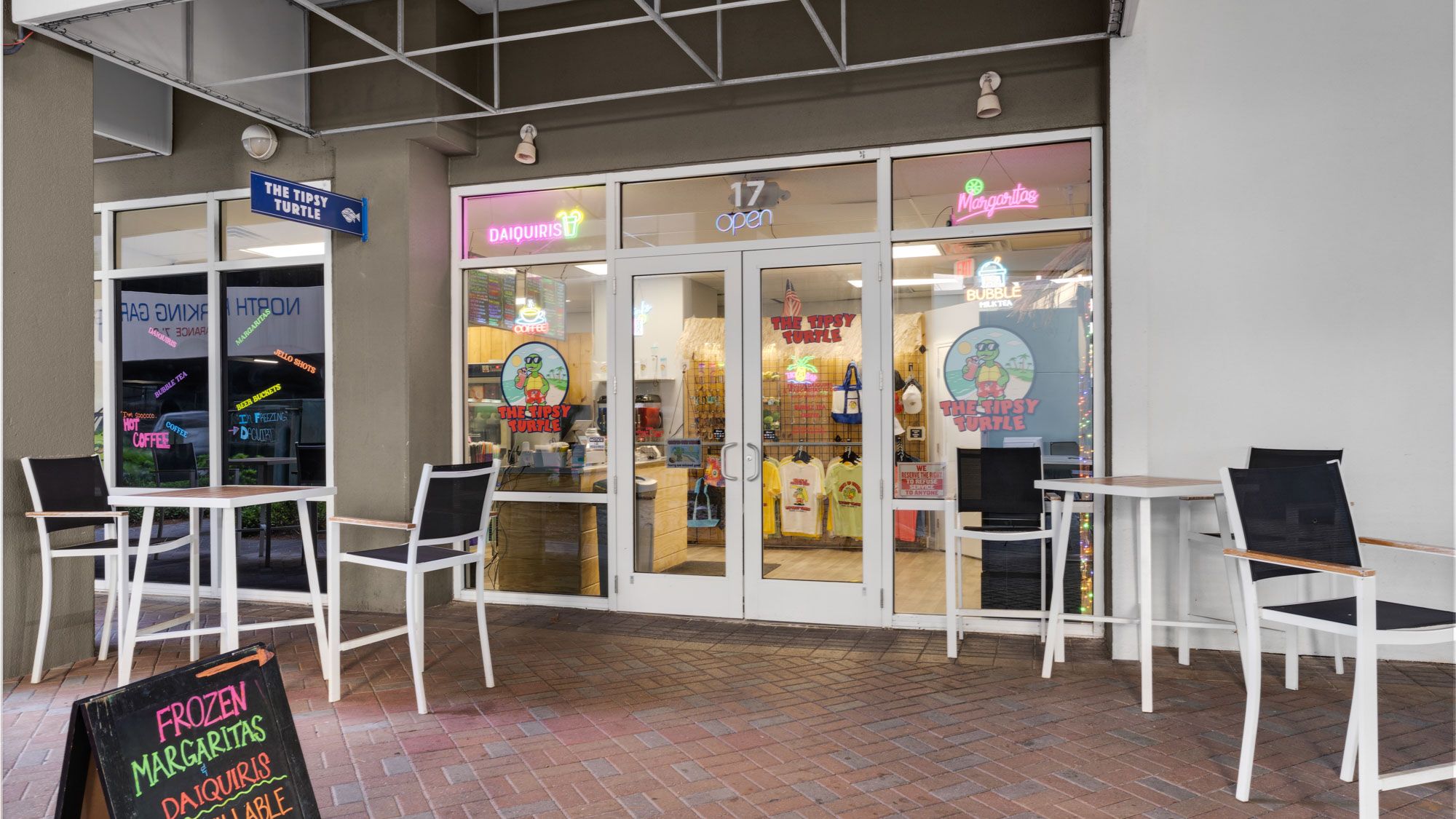 Laketown Wharf Grounds and Amenities