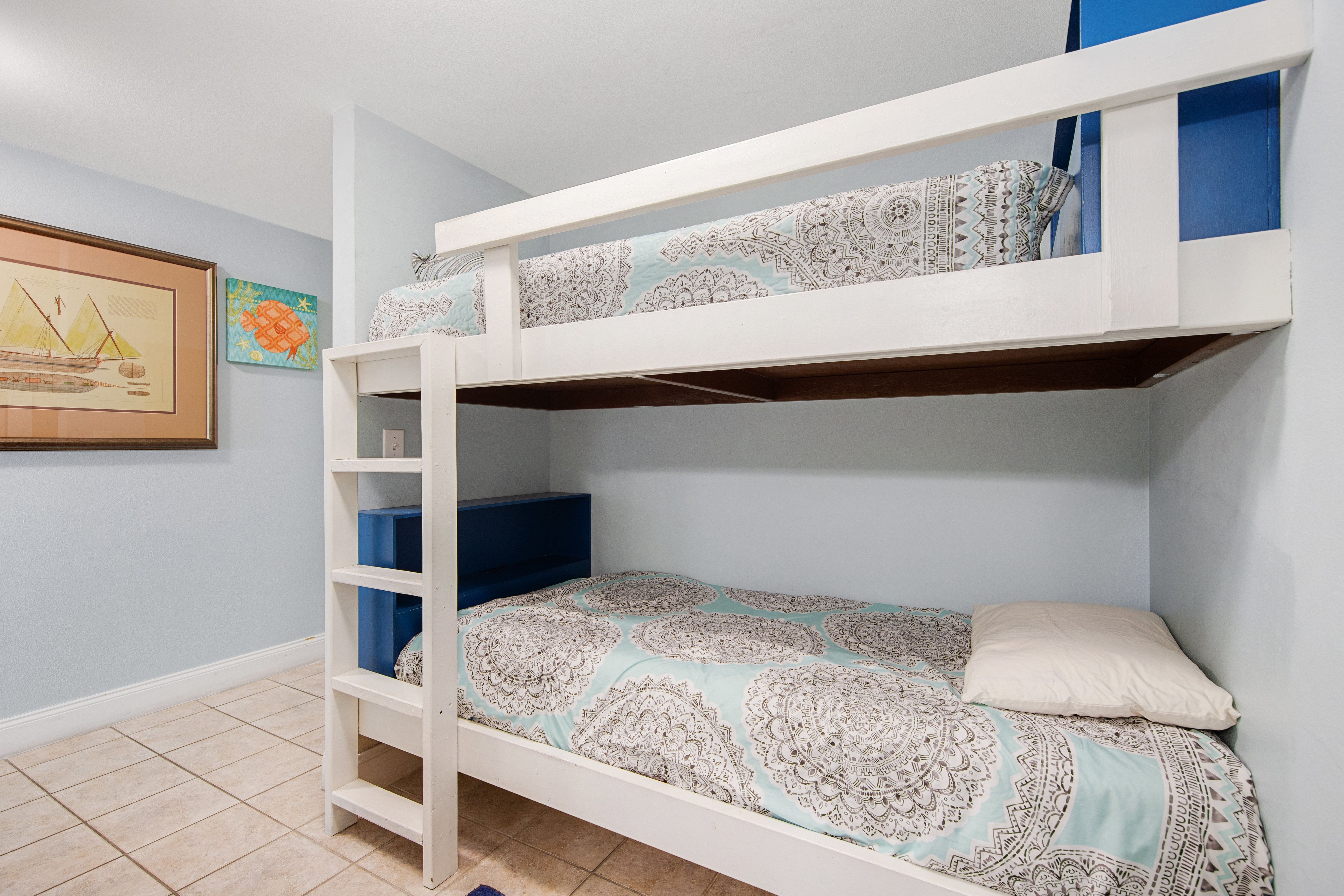 Laketown Wharf 1316 Bunk Bed