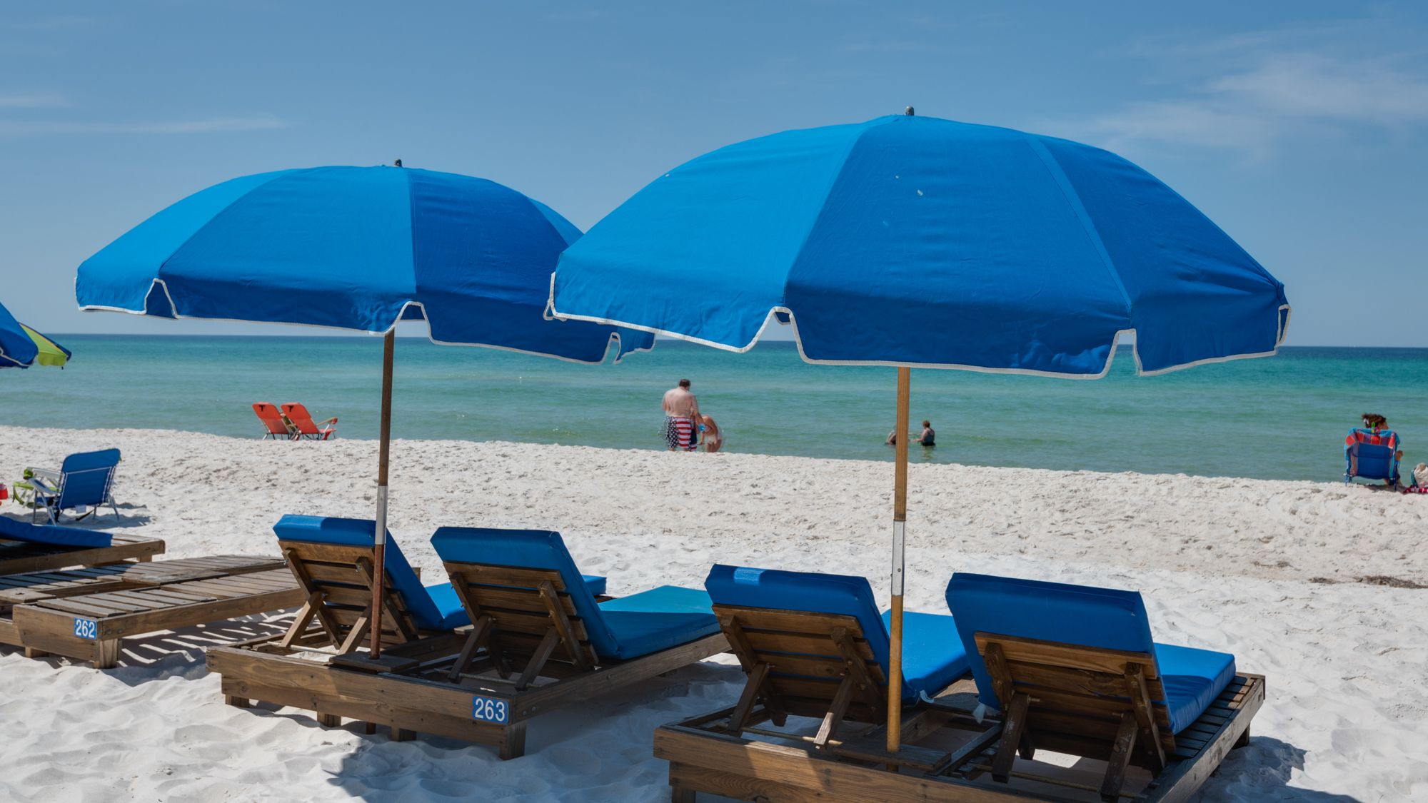 ORF1709 Sun loungers