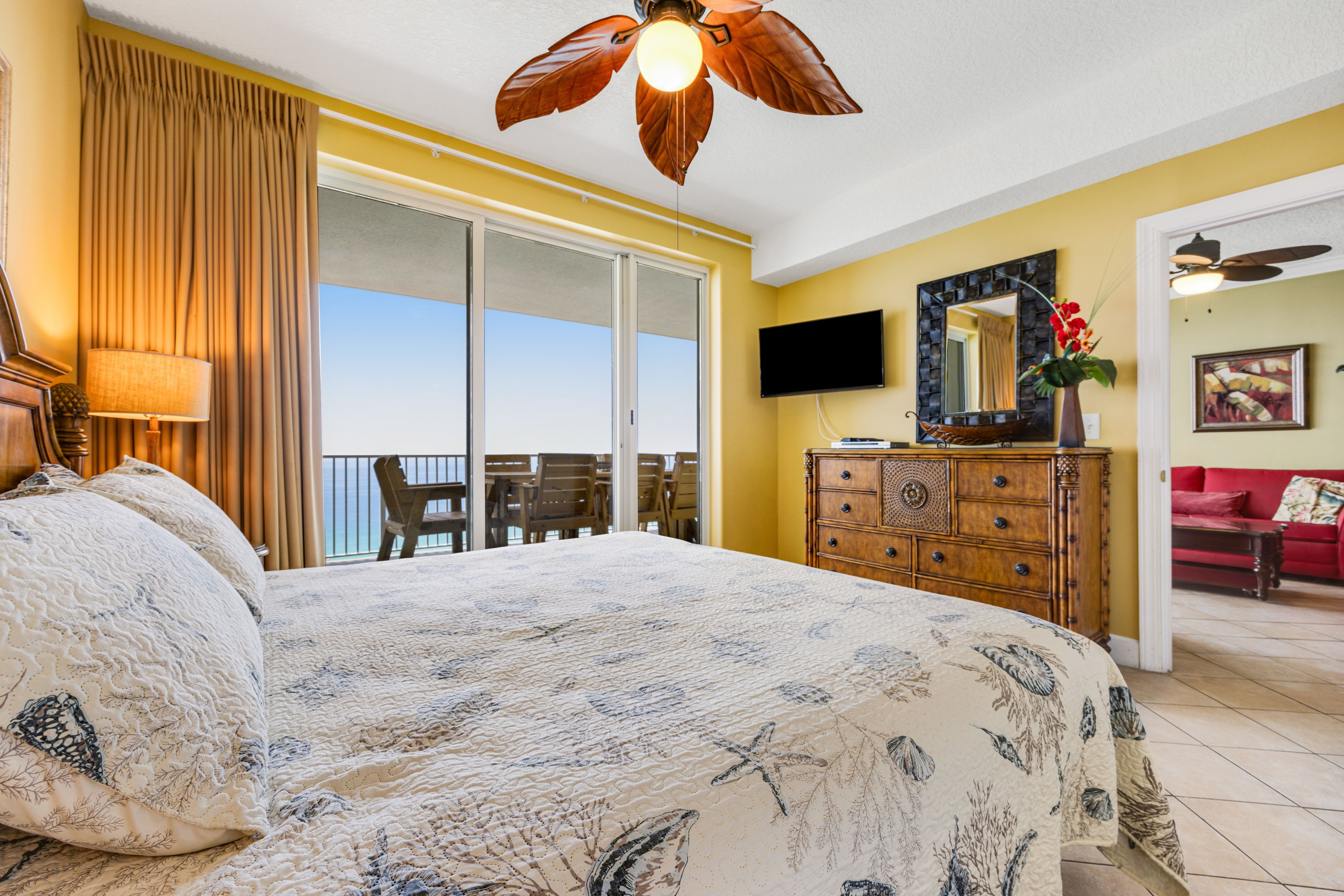 Ocean Reef 1709 Bedroom with spectacular Gulf Views