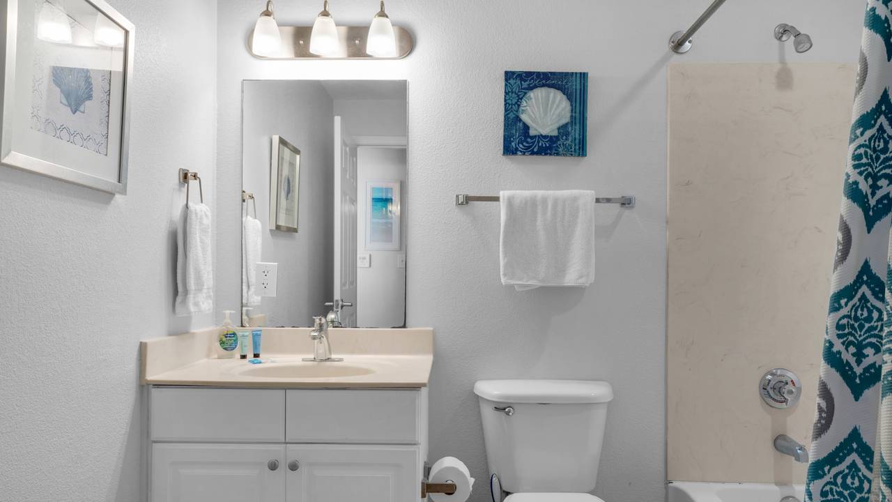 Tidewater 2315 Bathroom Tidewater 2315 Bathroom