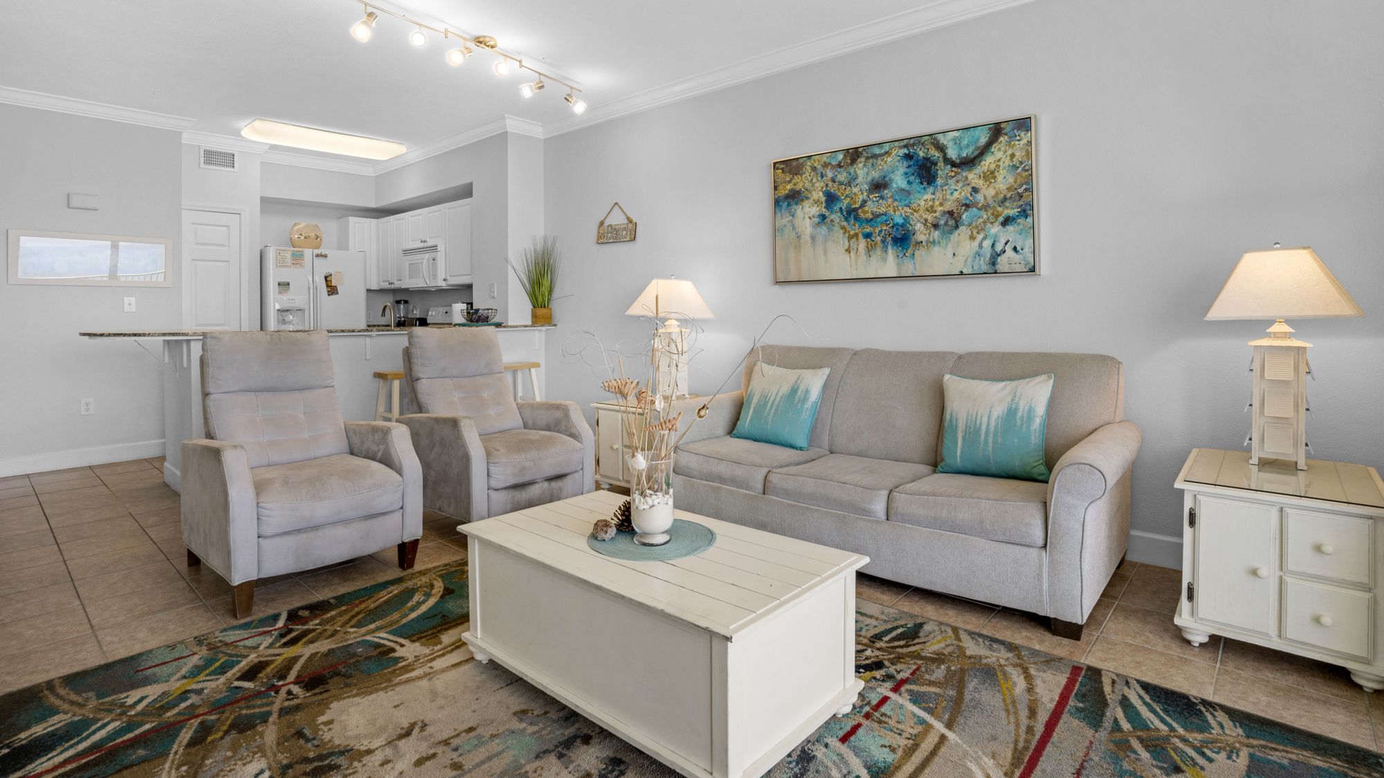 Tidewater 2315 Living Area