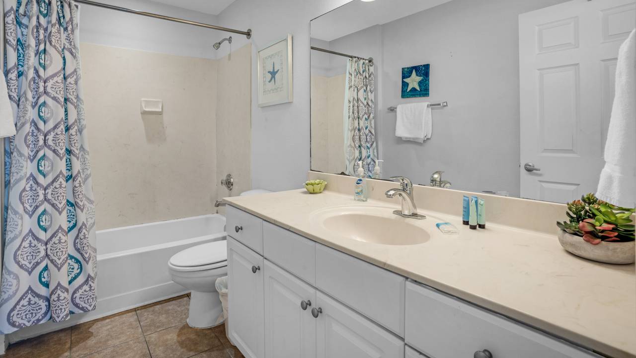 Tidewater 2315 Bathroom Tidewater 2315 Bathroom