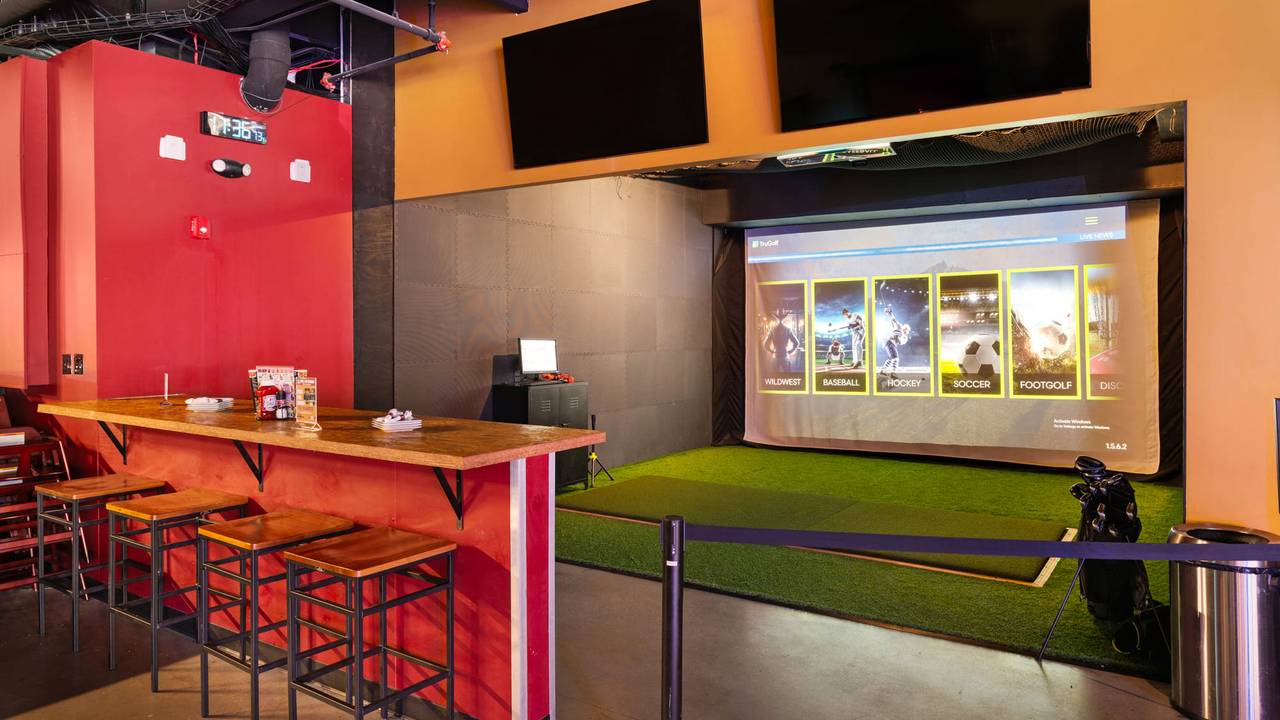 Laketown Wharf Grounds and Amenities Laketown Wharf Grounds and Amenities