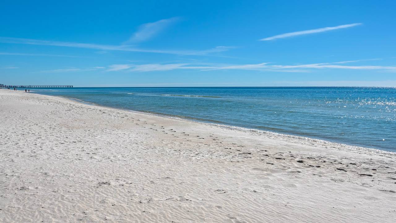 OVA1103 Beach area OVA1103 Beach area