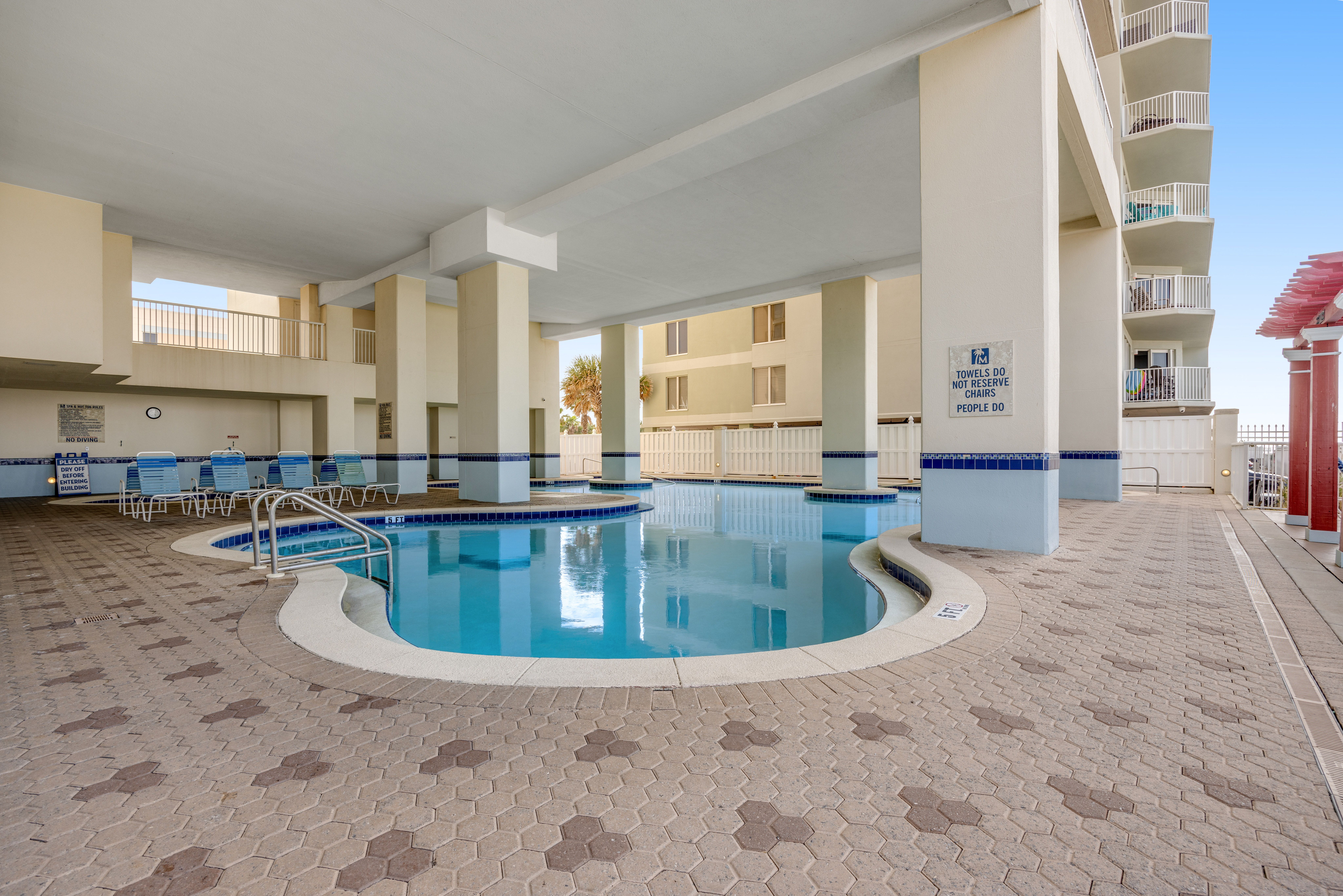 Majestic Towers Pool