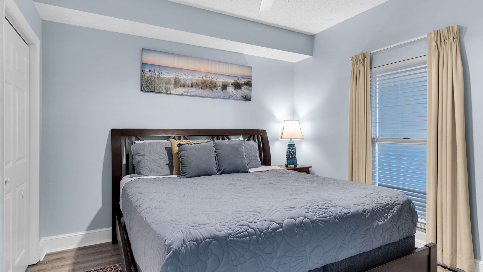 Majestic Tower 1-1606 Bedroom