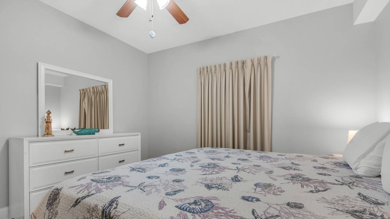 LTW933 Bedroom LTW933 Bedroom