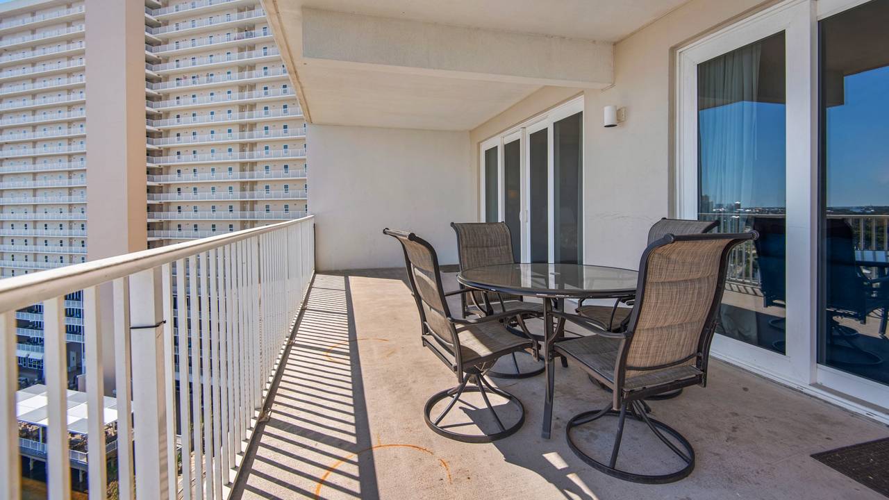 LTW933 Balcony LTW933 Balcony