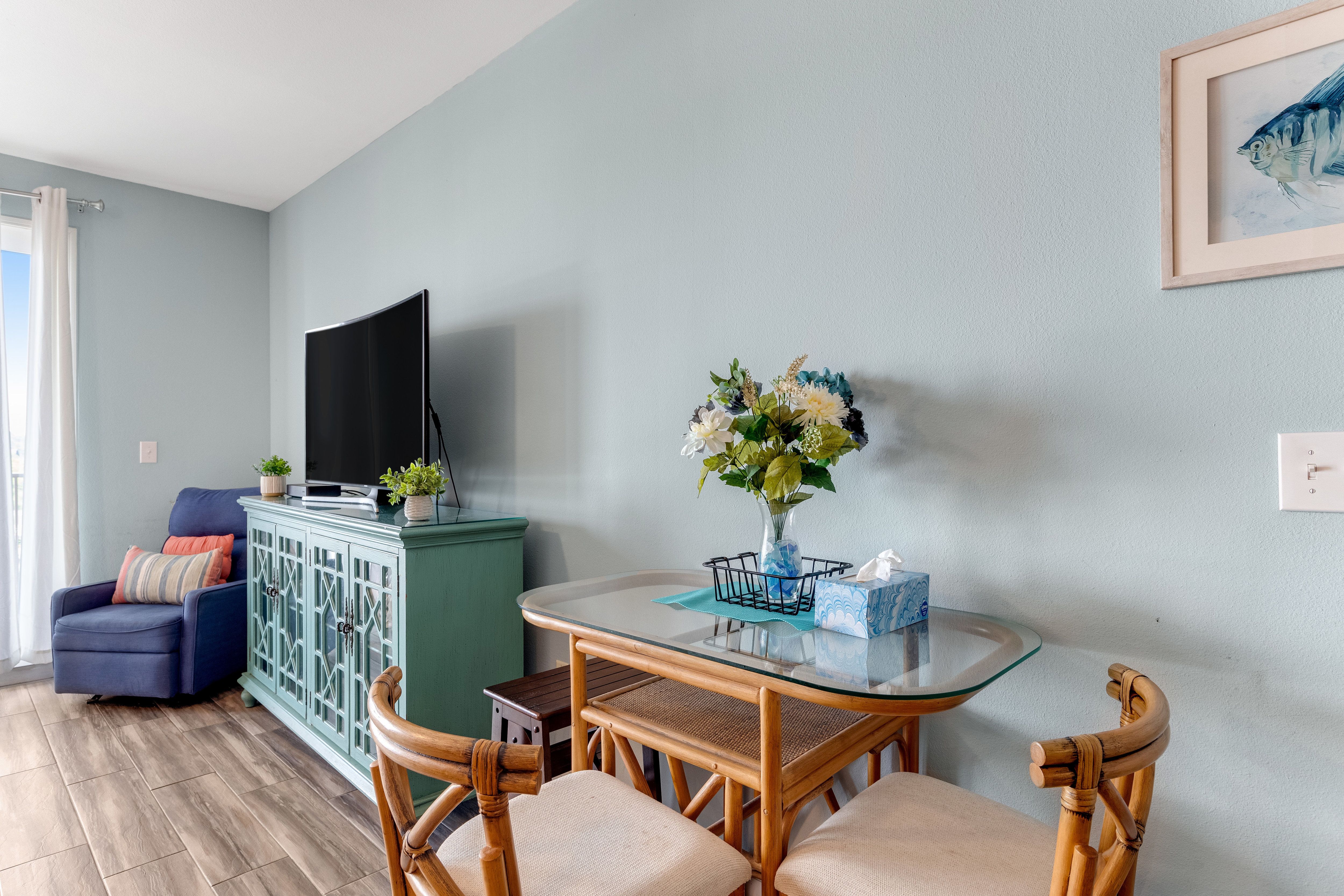 Laketown Wharf 335 Living Area with Lake Views