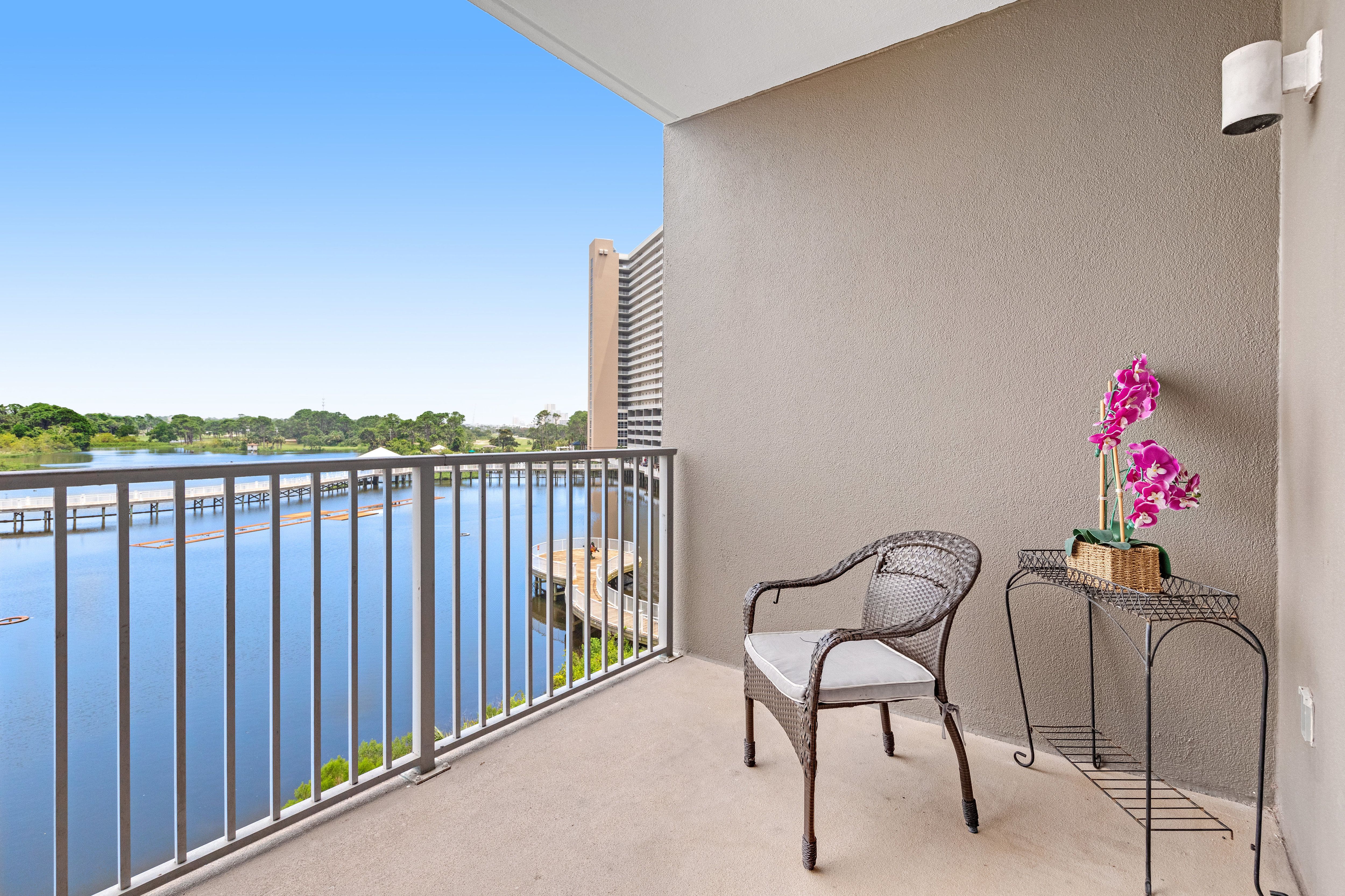 Laketown Wharf 335 Balcony with Lake Views