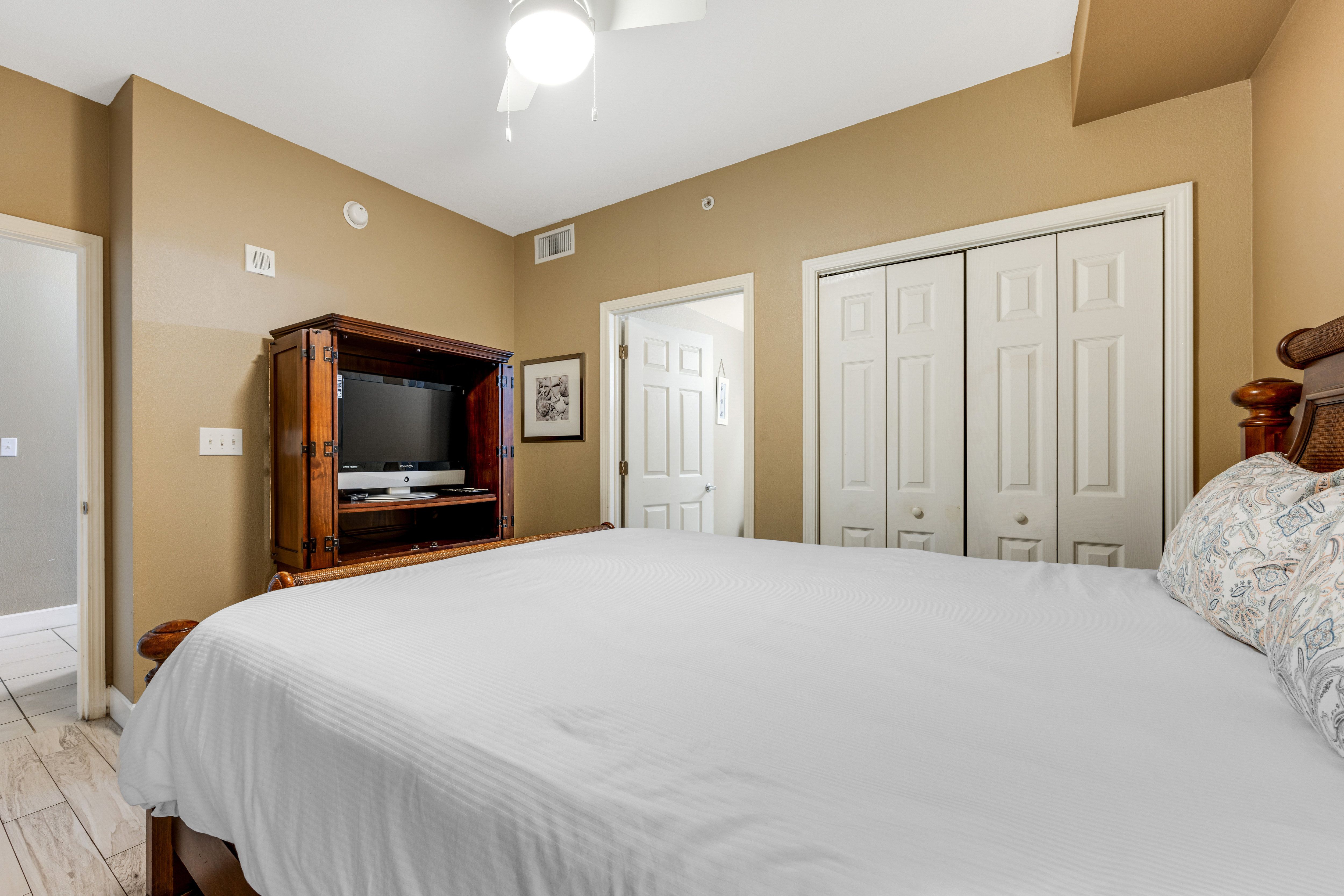 Tidewater 403 Bedroom