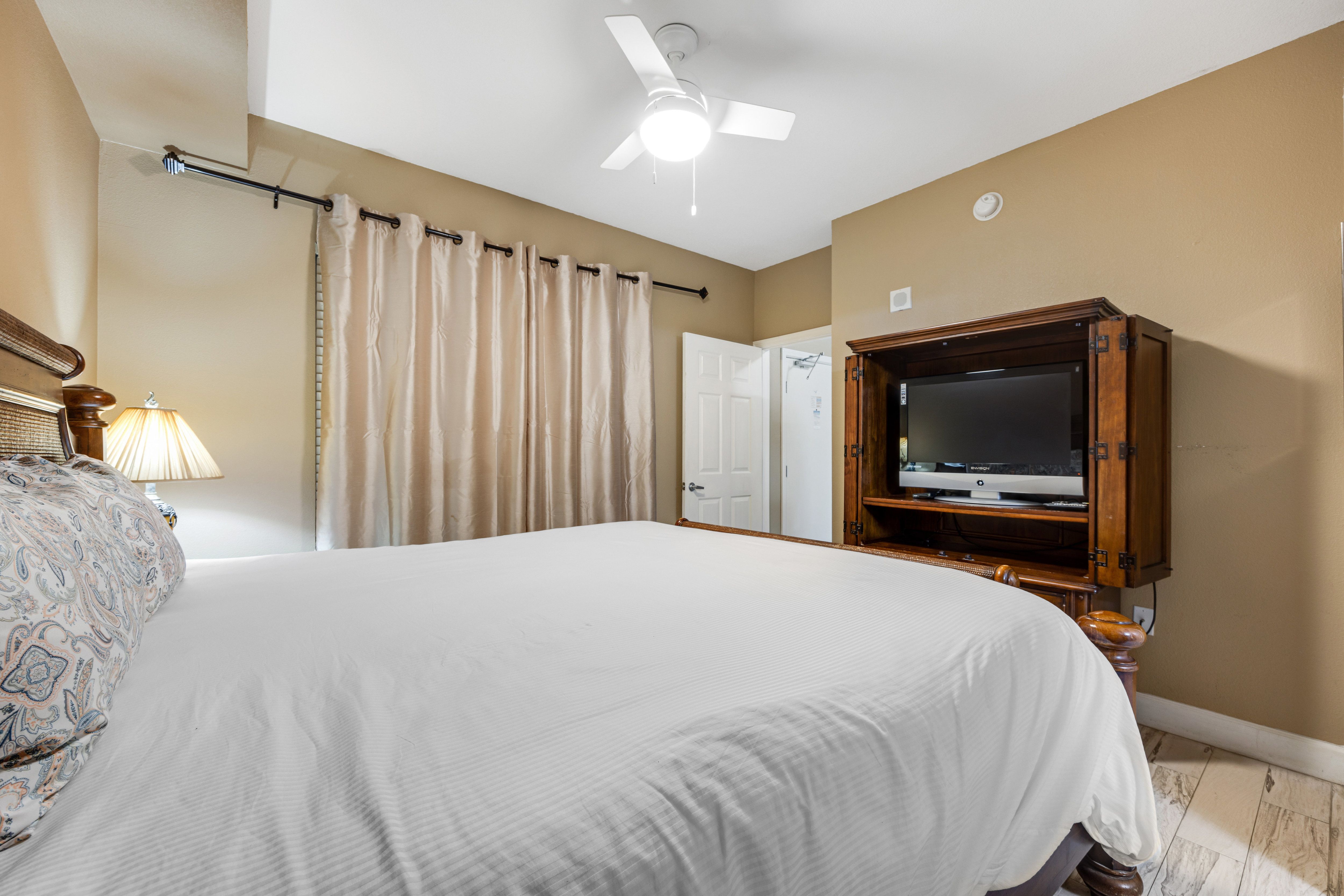 Tidewater 403 Bedroom