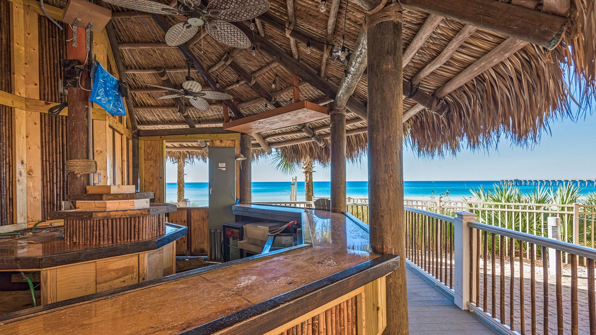 Calypso Tower 1 & 2 Exterior