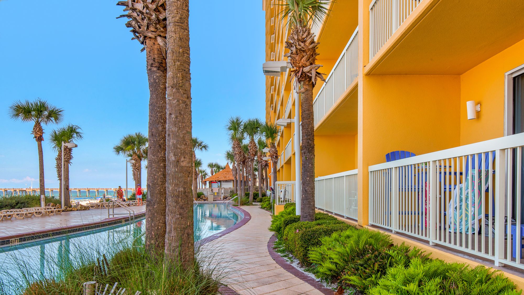 Calypso Tower 1 & 2 Exterior