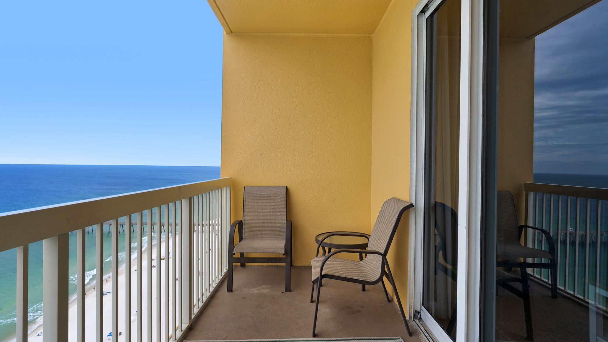 Calypso 2-2007 Balcony