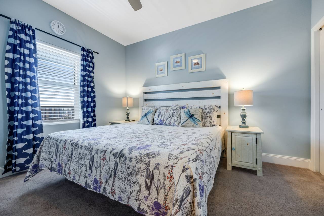 Laketown Wharf 1730 Bedroom Laketown Wharf 1730 Bedroom