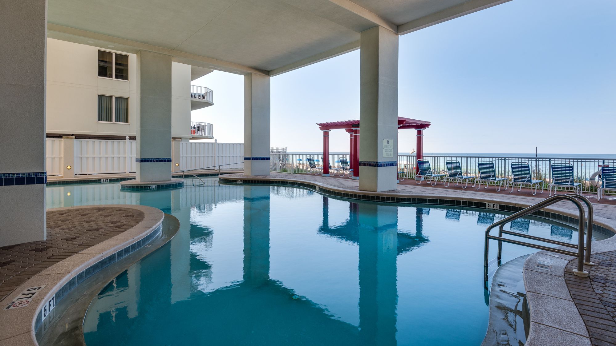 Majestic Towers Pool