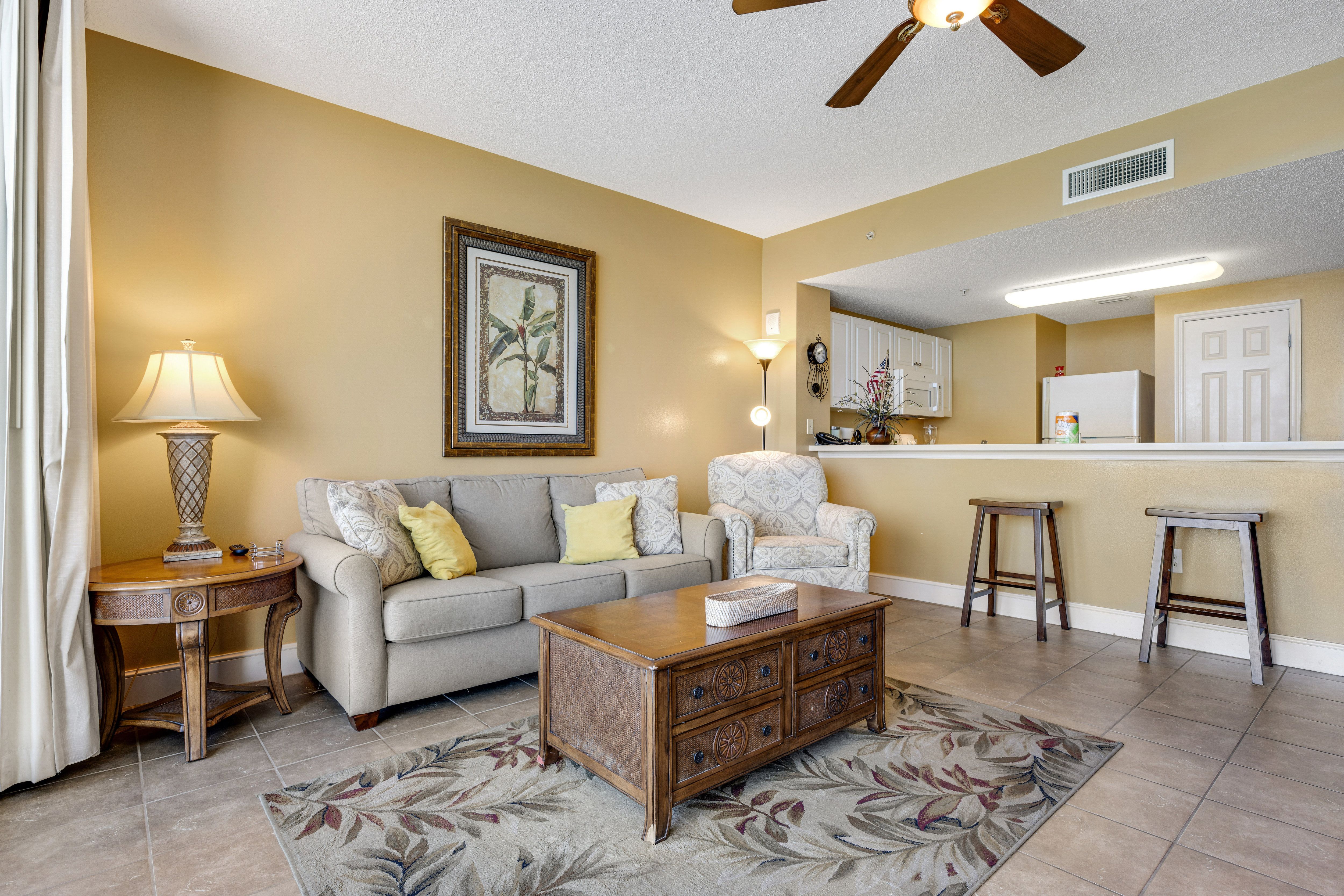 Majestic Tower 1-1306 Living Area and Kitchen