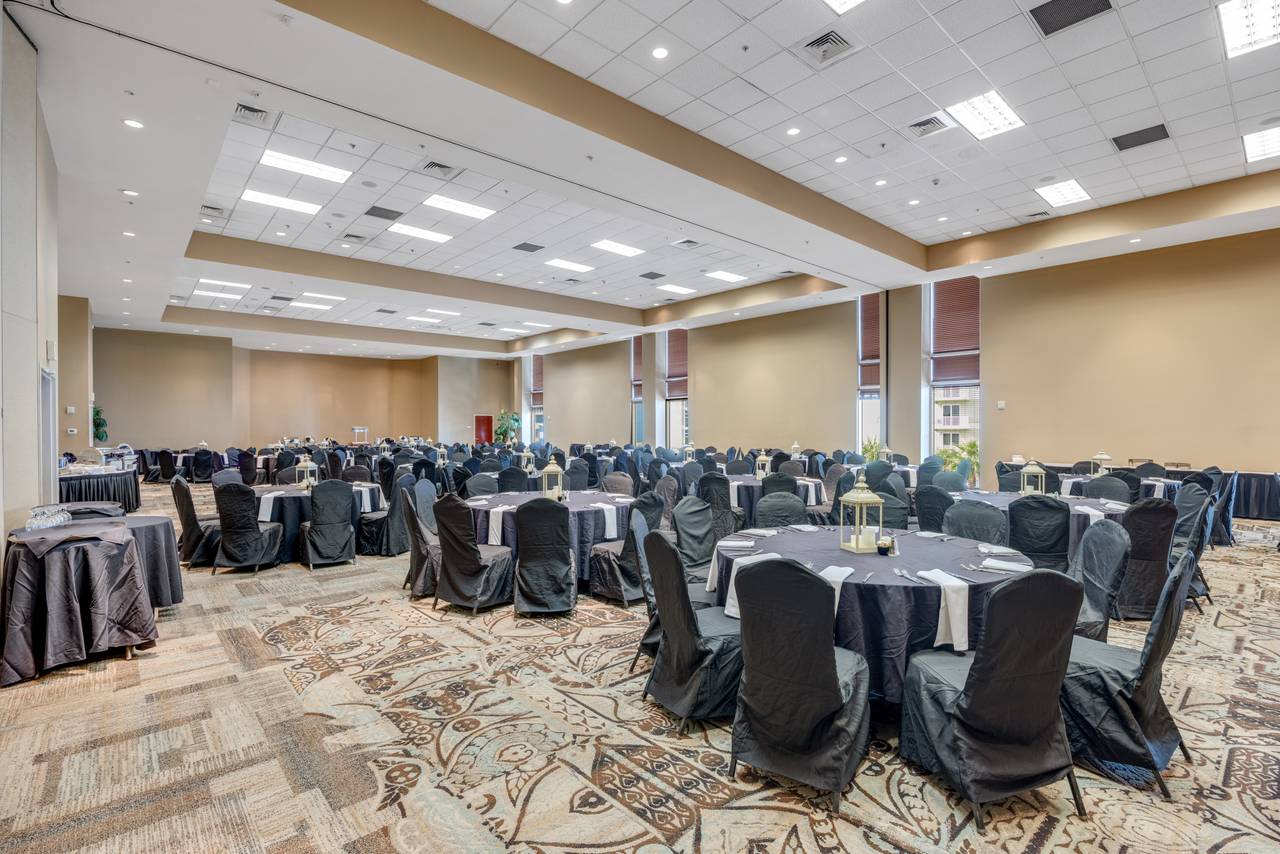 Majestic Tower Majestic Tower