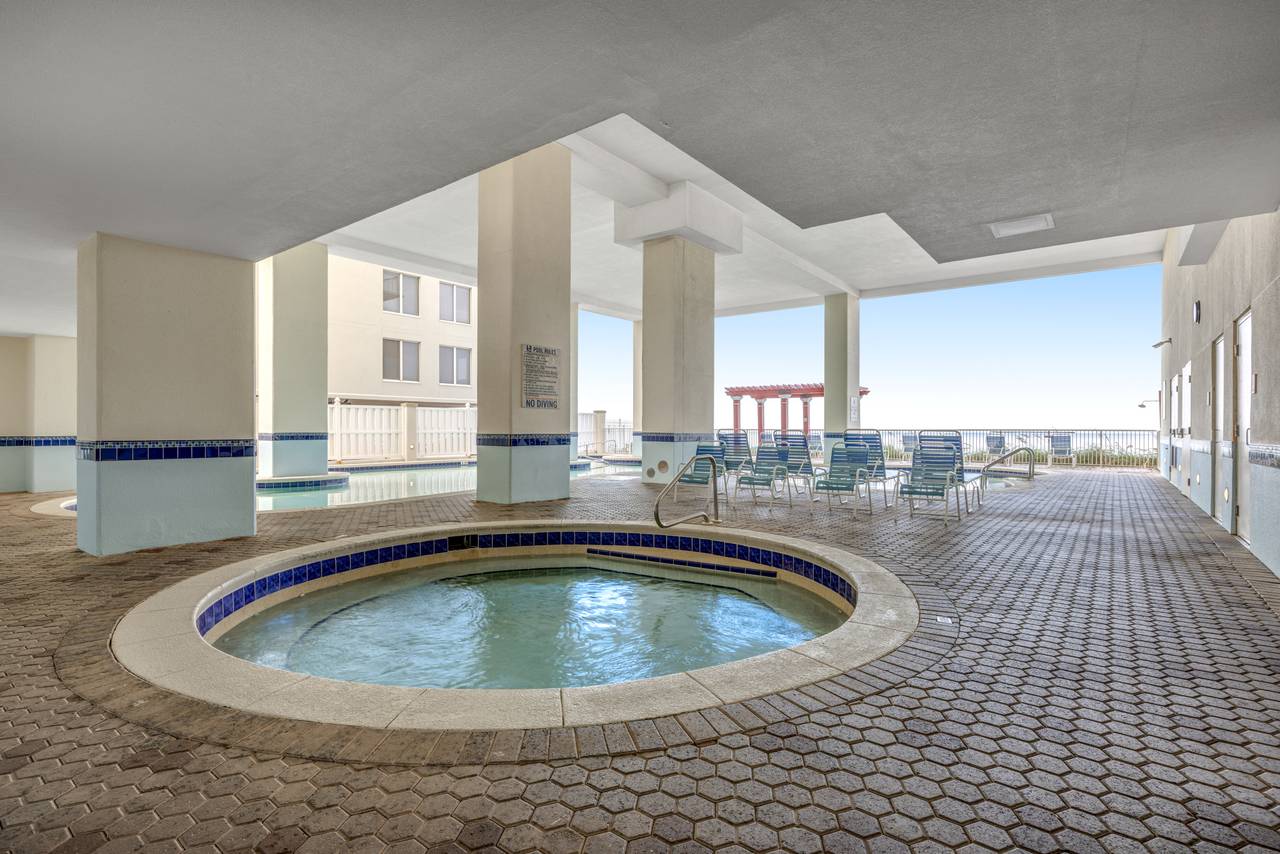 Majestic Tower Hot Tub Majestic Tower Hot Tub