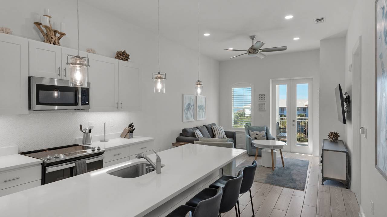 Gulf Place Residences 302 Kitchen Gulf Place Residences 302 Kitchen