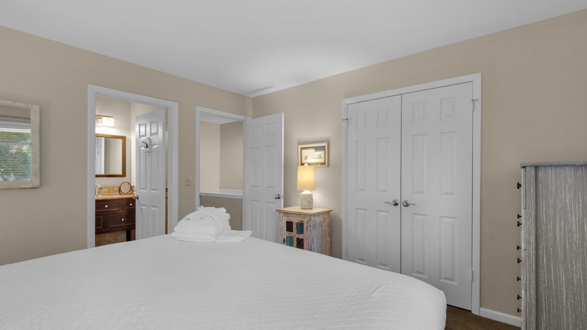 Beachwalk Villas 5052 2nd Floor King Bedroom