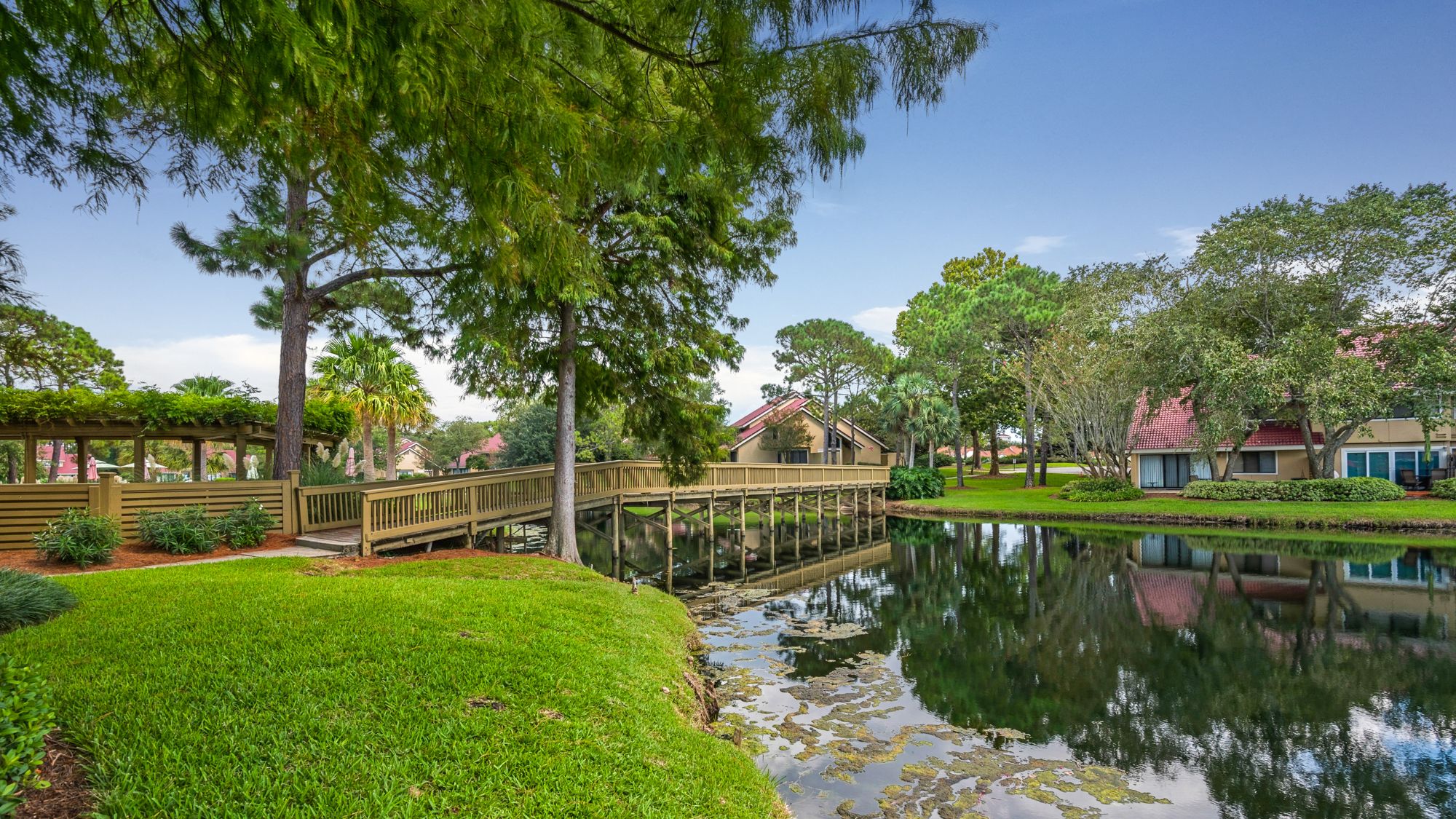 Beachwalk Villas Grounds and Amenities