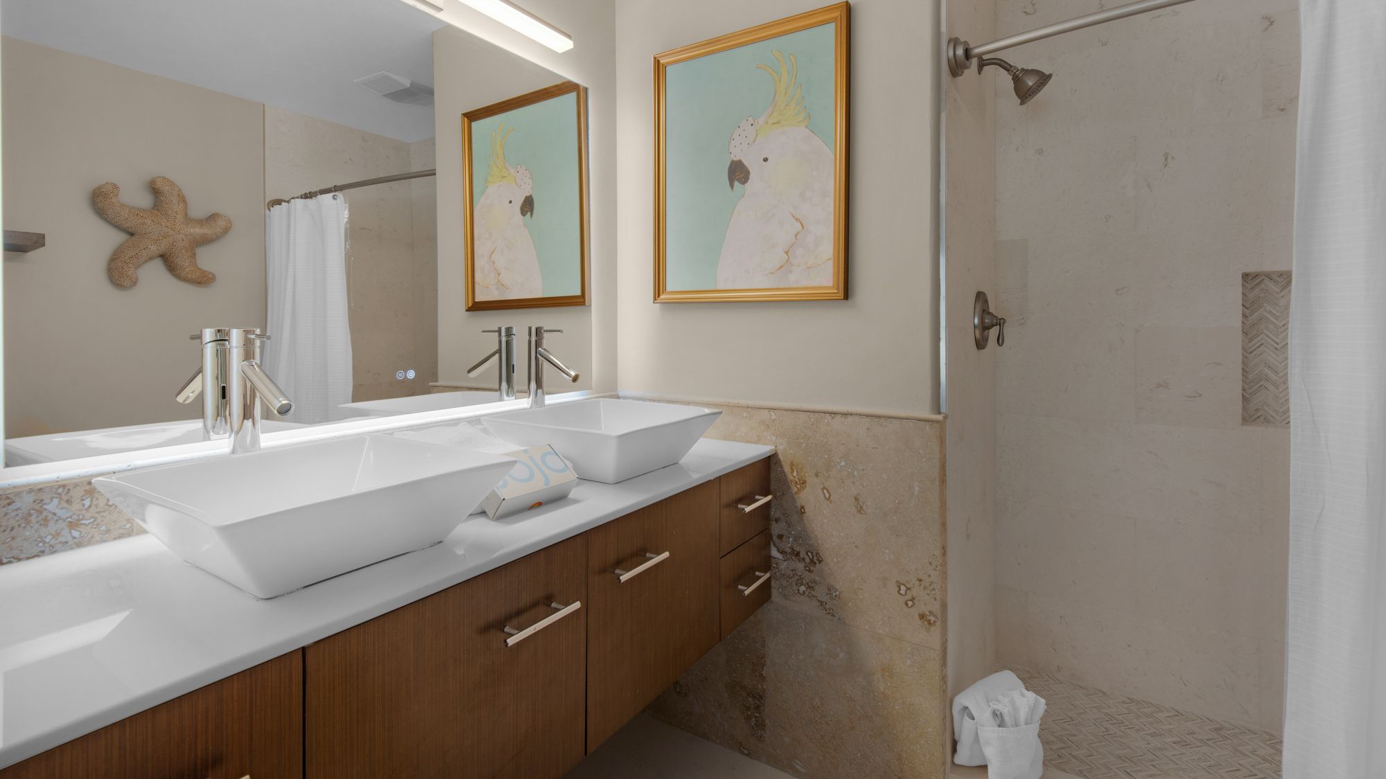 Beachwalk Villas 5052 2nd Floor Private Bathroom