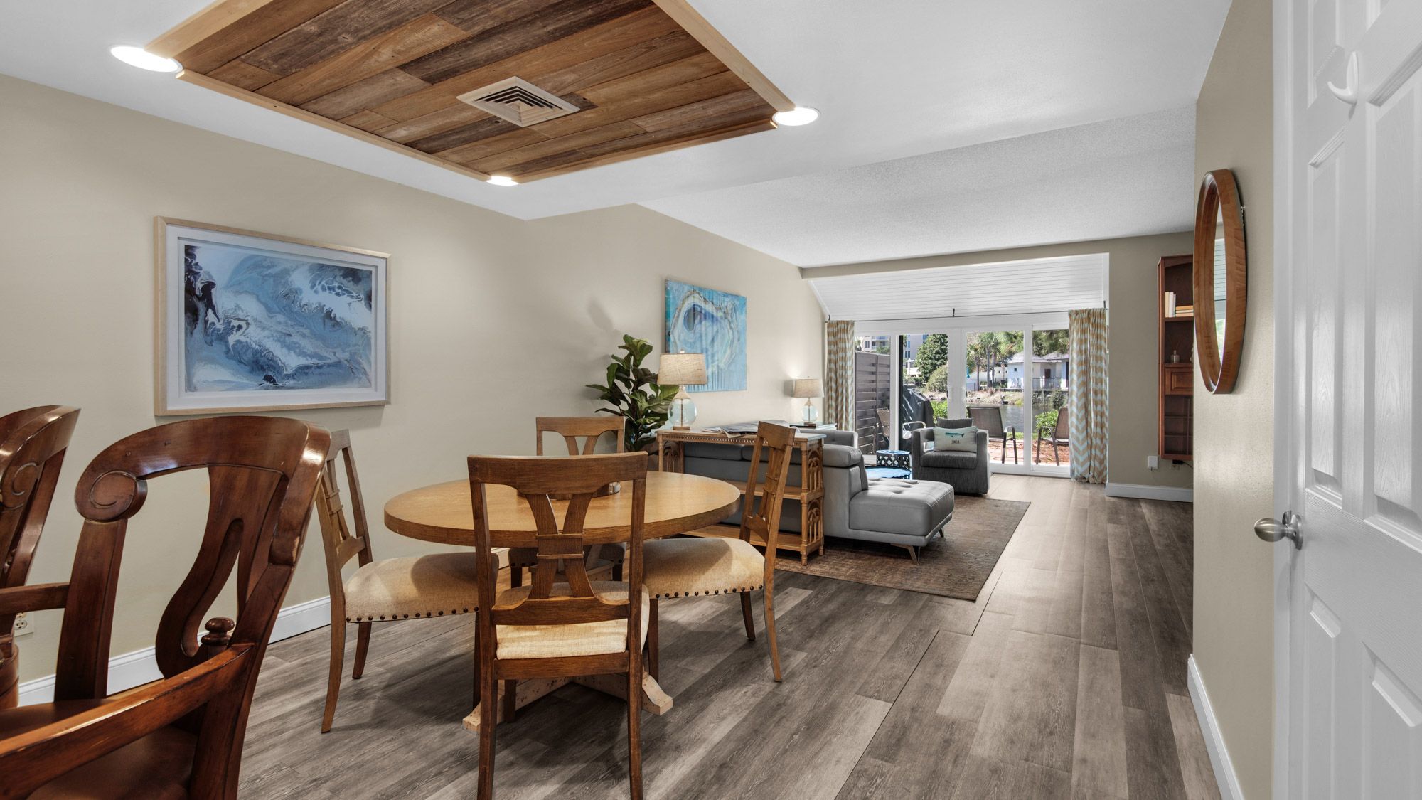 Beachwalk Villas 5052 Dining Area