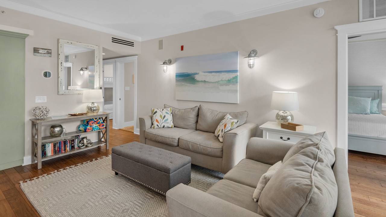 Six Palms 2A Six Palms 2A