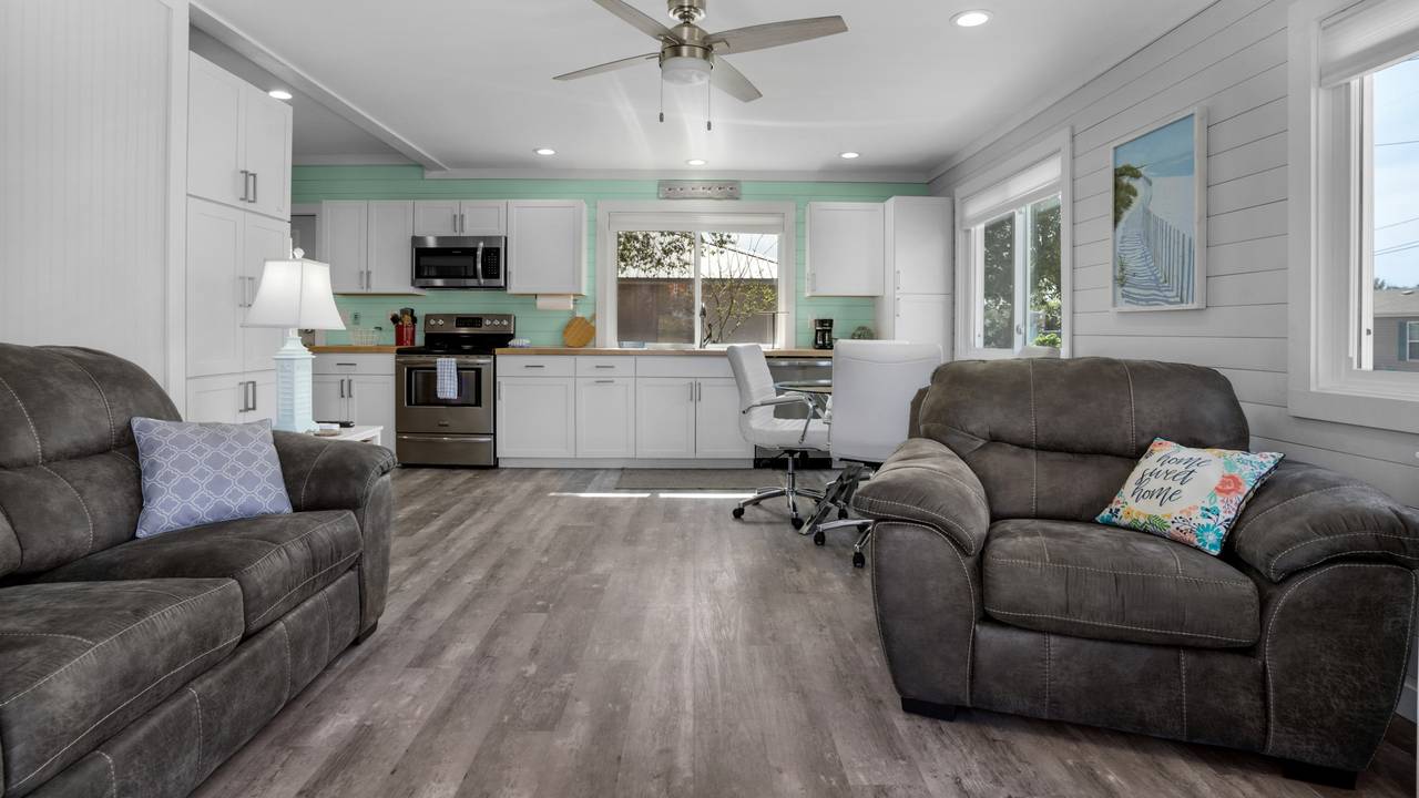 Serenas Secret Living Area and Kitchen Serenas Secret Living Area and Kitchen