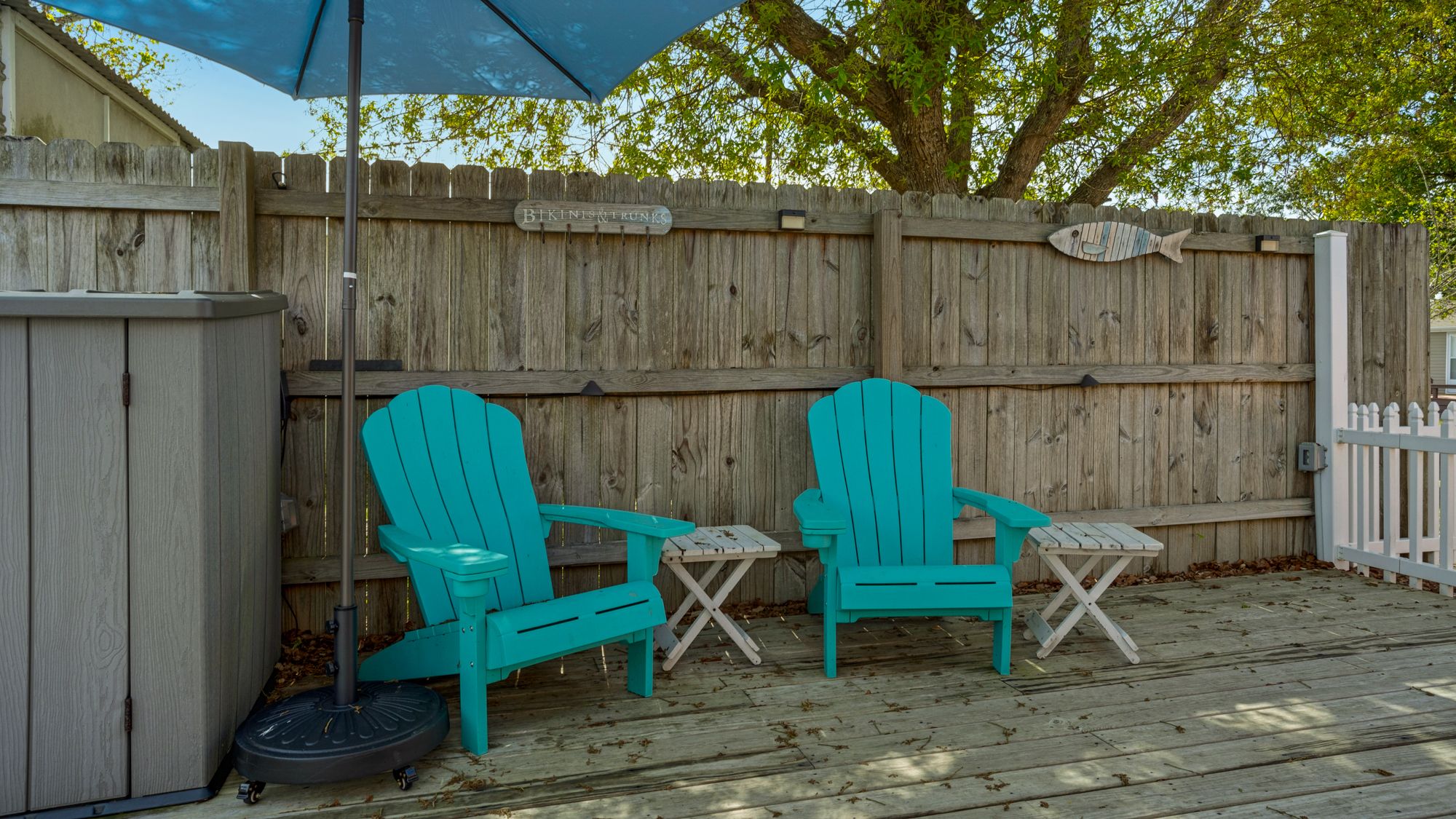 Serenas Secret Exterior