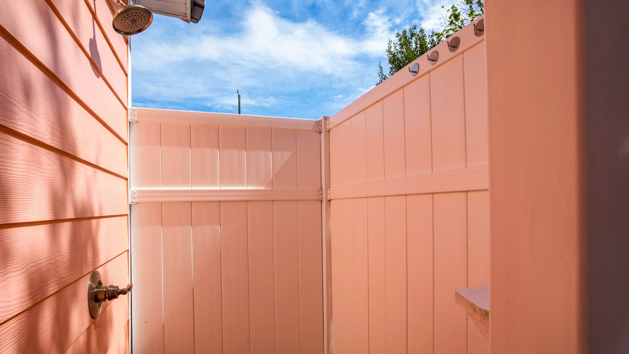 Serenas Secret Outdoor Shower