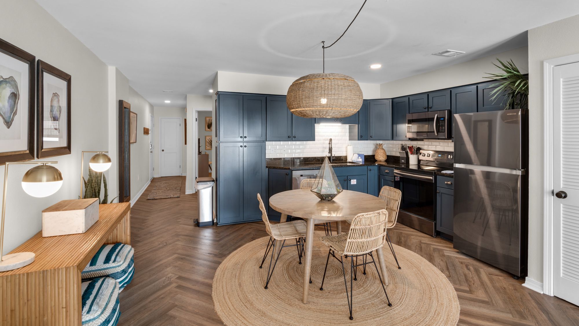 Dune villas 8A Dining Area and Kitchen