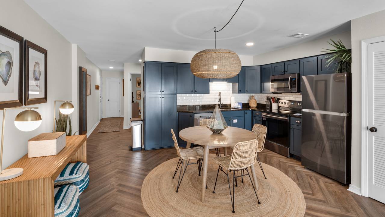 Dune villas 8A Dining Area and Kitchen Dune villas 8A Dining Area and Kitchen