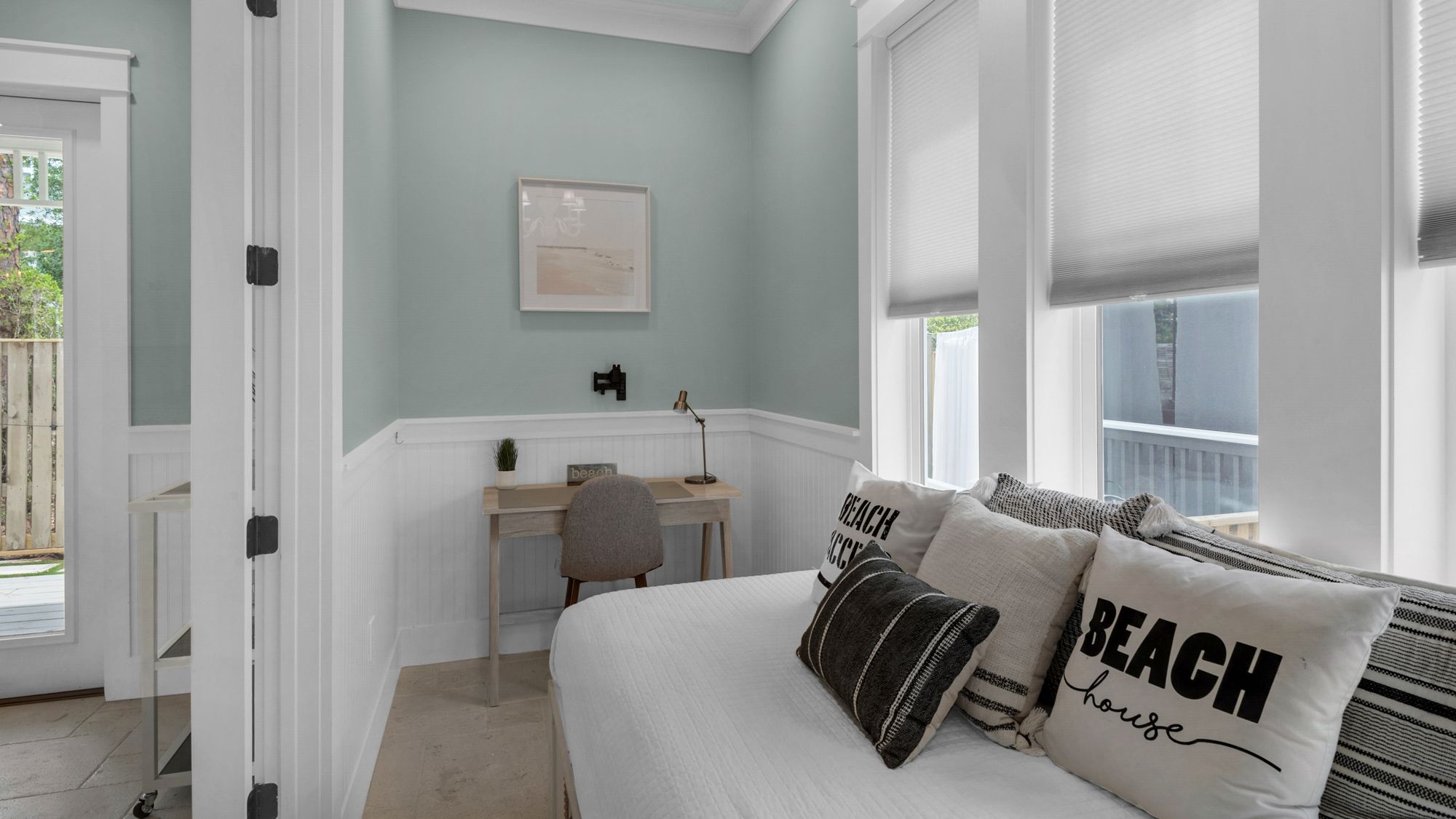 Beach Haven Daybed Nook