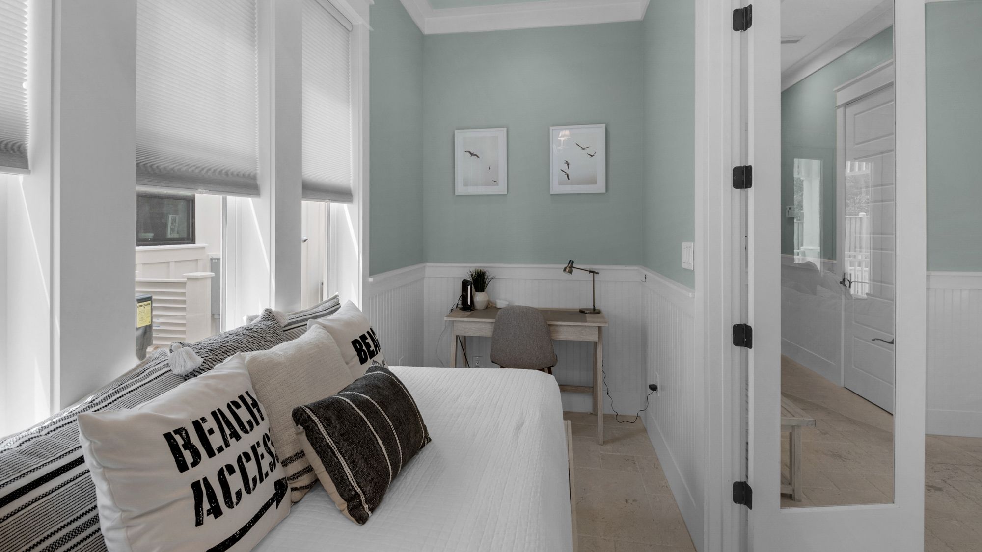 Beach Haven Daybed Nook