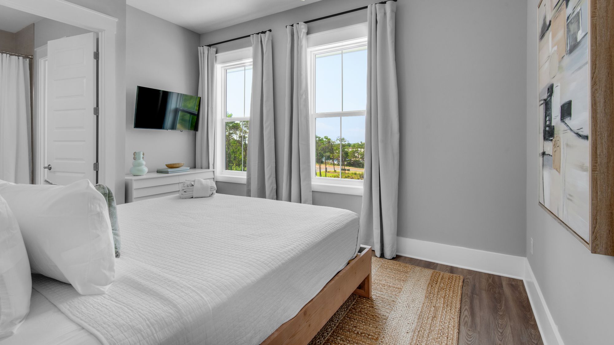 Majestic Palm 2nd Floor King Bedroom