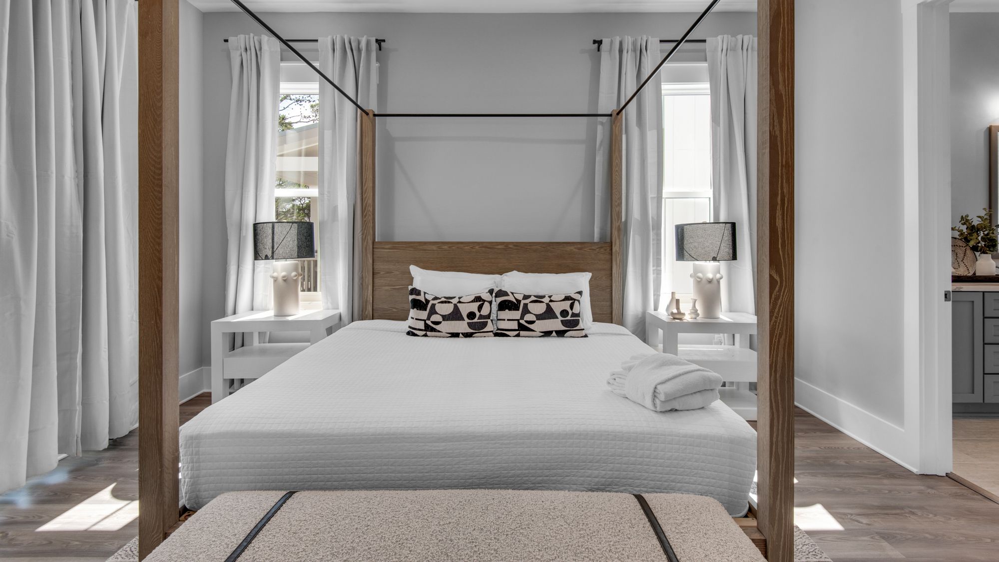 Majestic Palm 3rd Floor King Bedroom