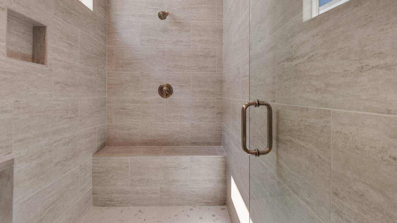 Majestic Palm 2nd Floor Private Bathroom Majestic Palm 2nd Floor Private Bathroom