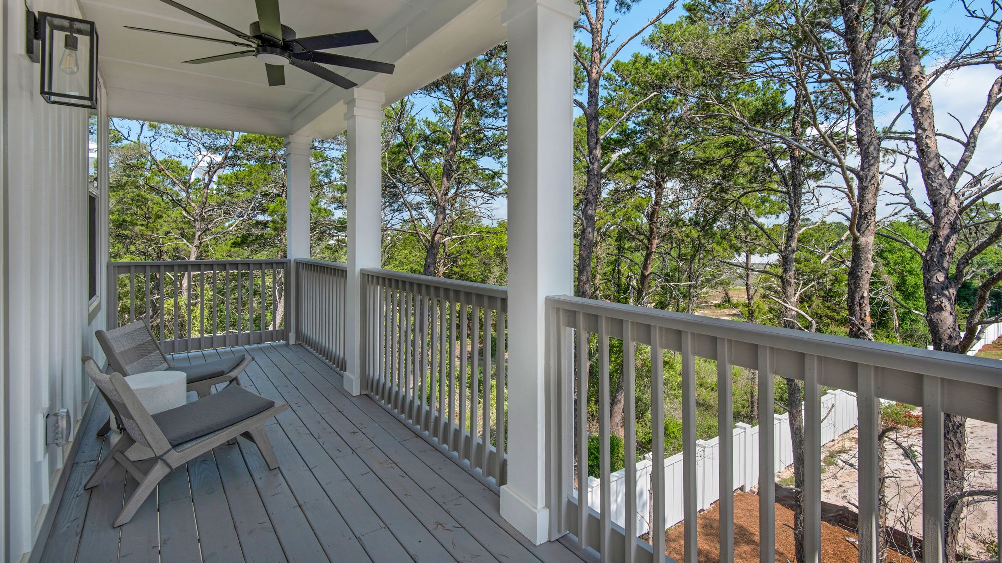 Majestic Palm 2nd Floor Balcony