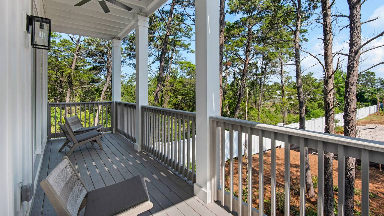 Majestic Palm 2nd Floor Back Balcony Majestic Palm 2nd Floor Back Balcony